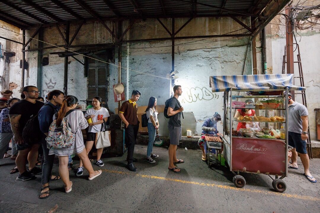 Capture the vibrant beauty of Saigon’s culinary landmarks